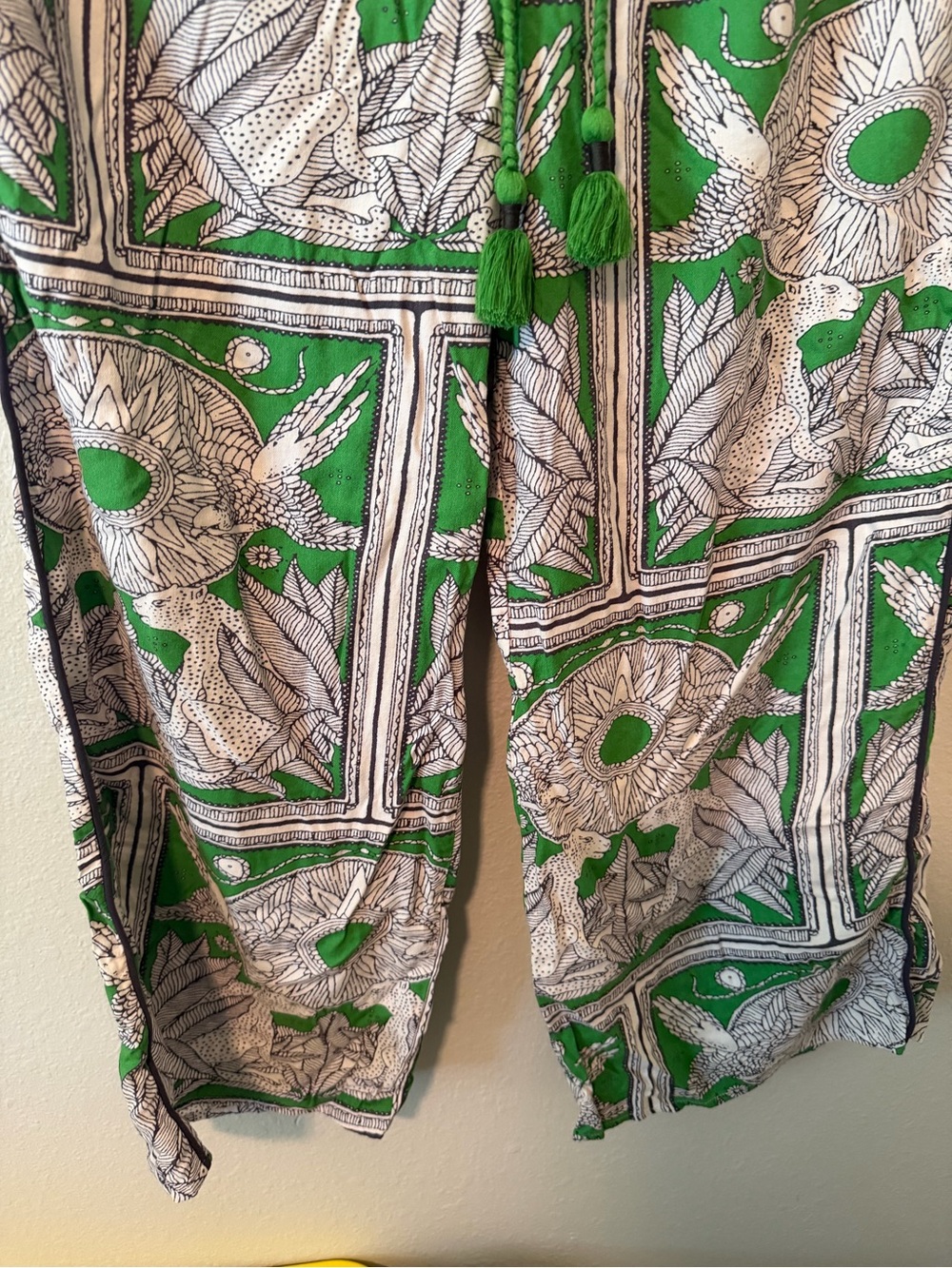 Anthropologie Real Fun Wow Flannel Pajama Bottoms Green White Medium GUC G(002) - Picture 5 of 8